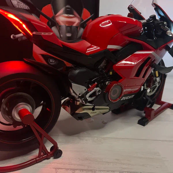 🏍️ Mini Superbike, Mega Speed — Small in Size, Huge in Adrenaline!