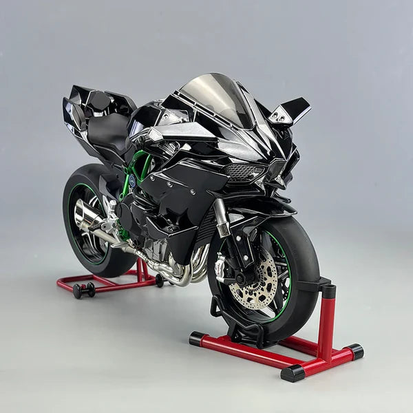 🏍️ Mini Superbike, Mega Speed — Small in Size, Huge in Adrenaline!